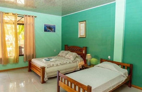 Drake Bay Hotel | Ocean and Forest View Hotel Manolo