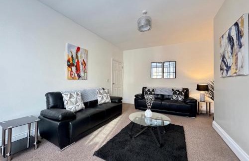 Whitley Bay Apartment | Ocean Apartment, Spacious 5 bedroom holiday home