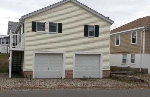 Rockport Cottage | Ocean Beach Cottage ~ Just Steps Away from Sun Sand & Surf ~