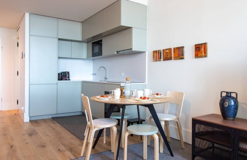 Foz do Douro Apartment | Ocean Bliss by LovelyStay