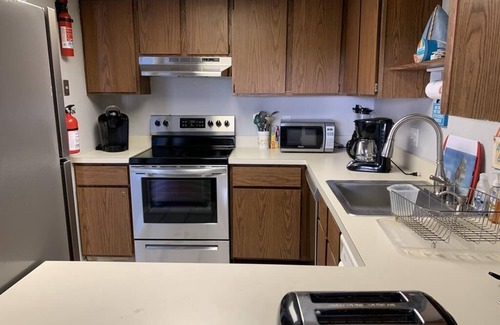 Ship Bottom Condo | Ocean Block. Ship Bottom. Pool. Beach Badges. WIFI. Washer & Dryer. 12186