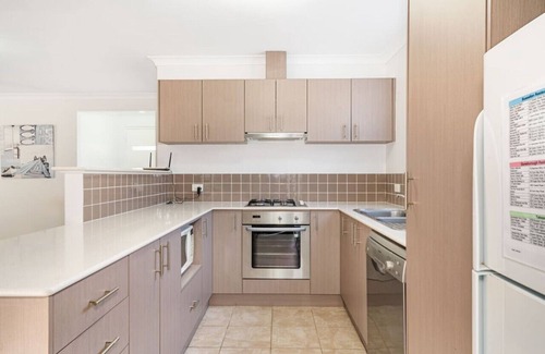 Broadwater Cottage | Ocean Blue Bungalow - Unit 24 at Cape View Resort