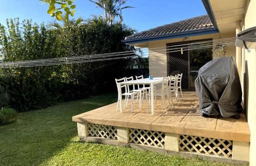 Caves Beach House | Ocean Breeze @ Caves beach.