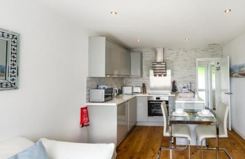 Penally Apartment | Ocean Breeze