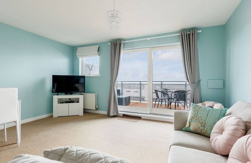 Hamworthy Apartment | Ocean Breeze