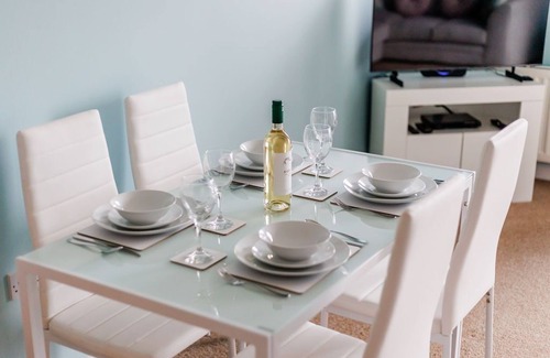 Hamworthy Apartment | Ocean Breeze