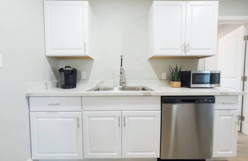 Visalia House | Ocean Breeze Harrison Ranch 2 on Visalia Main Street