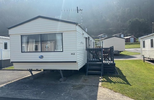 Aberystwyth House | Ocean Breeze Hideaway 2 Bed Pet Friendly Static Caravan In Clarach Bay
