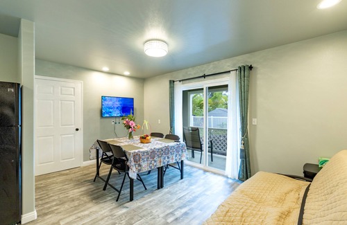 Keaau Apartment | Ocean Breeze Inn 2 Bedroom, 3 Full Bathroom, 1 Kitchen Apartment