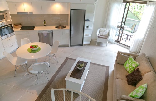 Noosa Heads Apartment | Ocean Breeze Resort