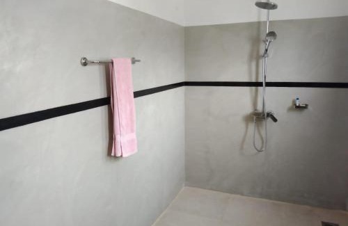 Boossa Bed & Breakfast | Ocean Breeze Resort
