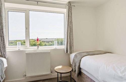 Port-Eynon Apartment | Ocean Breeze - Sanctuary Suite