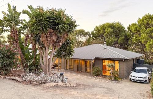 Port Willunga House | Ocean Breeze Stylish 4BR Retreat