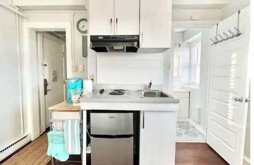 North End Apartment | Ocean City Condo Steps from Boardwalk, Ocean View!