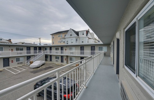 North End Apartment | Ocean City Condo w/Pool: Walk to Boardwalk!