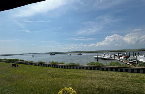 Riviera House | Ocean City, NJ, Waterfront 2BD, 2.5Bths, Winter Rental