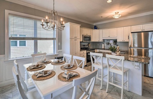Indian Beach Condo | Ocean Club Condo w/Community Pool & Hot Tub