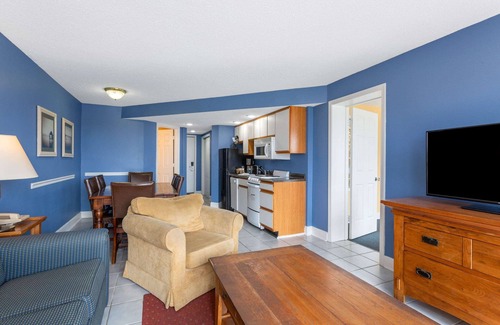 Cherry Grove Beach Condo | Ocean Club Resort Myrtle Beach a Ramada by Wyndham