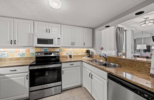 Briarcliffe Acres Condo | Ocean Creek Resort South Tower - DD10 - Updated 3 Bedroom Condo with Fantastic Views