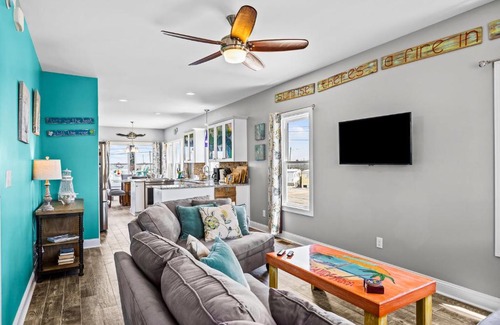 Atlantic Beach Apartment | Ocean Crystal A