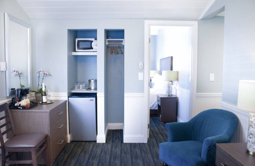 Eastside Santa Cruz Hotel | Ocean Echo Inn and Beach Cottages