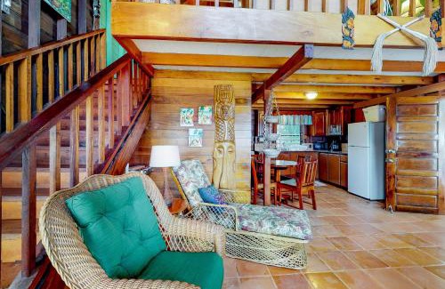 Placencia Villa | Ocean Edge Gold Standard Certified