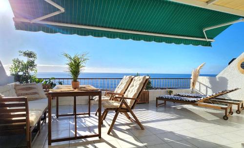 Los Gigantes Apartment | Ocean Wave Los Gigantes - 2 Pools & Stunning Ocean View