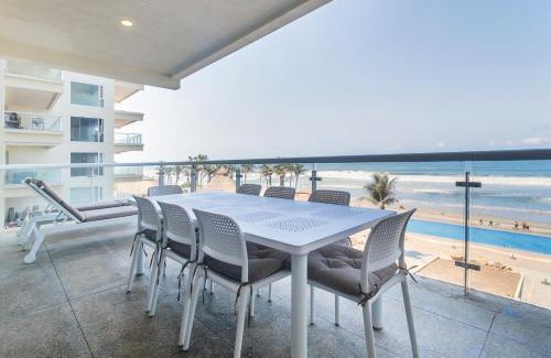 Puente del Mar Apartment | Ocean Front, Balcon al Mar y Playa