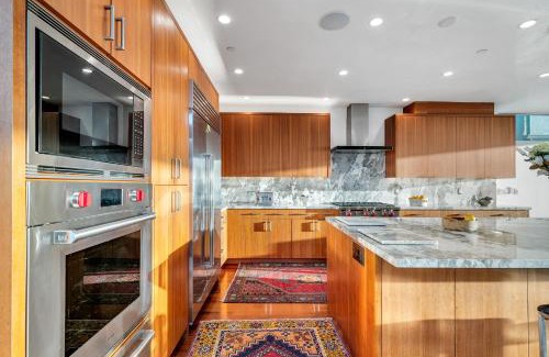 Silver Strand House | ocean front beach house