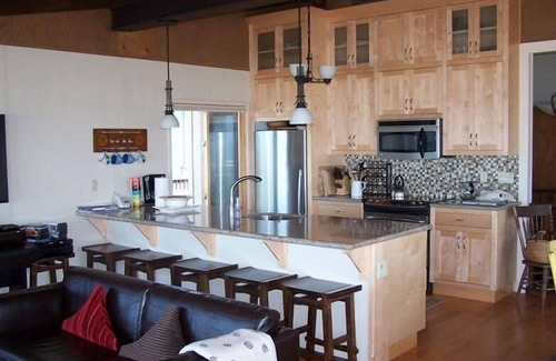 Watsonville House | Ocean Front family Home with Panoramic Views
