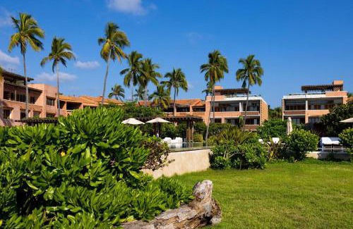 Costa Careyes Apartment | Ocean Front Luxury - 5 Pools & Private Beach Club