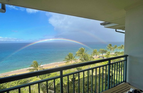 Lahaina Resort | OCEAN FRONT LUXURY-SOUTH-1 BEDROOM-FULL RESORT ACCESS-SLEEPS 4-ONLY 3-2 - 3-8-25