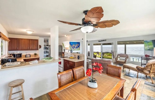 Keaau House | Ocean Front Paradise with Hot Tub in Hawaiian Paradise Park Kea'au