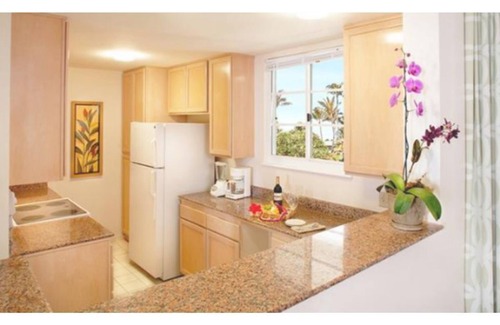 Poipu Apartment | Ocean Front The Point at Poipu Suite # 001
