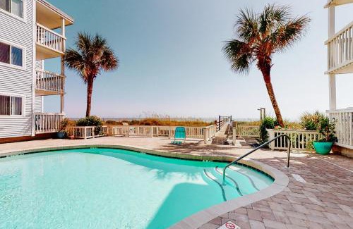 Crescent Beach Apartment | Ocean Garden Villas G-2
