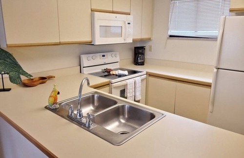 Butler Beach Condo | Ocean Ge Club C36 1 Bedroom Condo by RedAwning