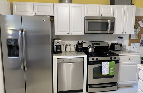 Ocean Grove House | Ocean Grove Family Friendly, 3 blocks to the Beach