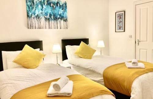 Colchester House | Ocean Home stay
