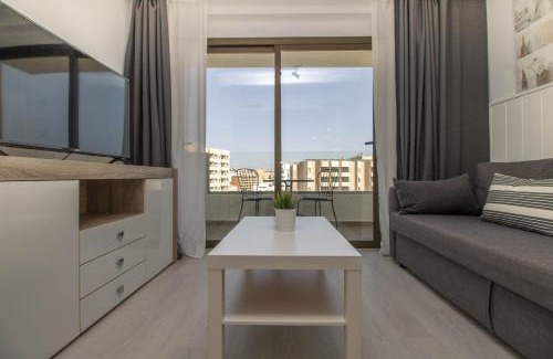Carihuela Apartment | Ocean House Apartamento Exclusivo Vista Mar B3 Plta 8 by Costa del Sol Stay