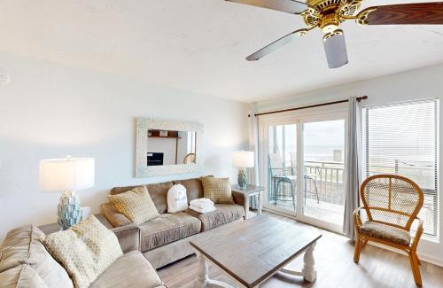 East End House | Ocean Mile F-1