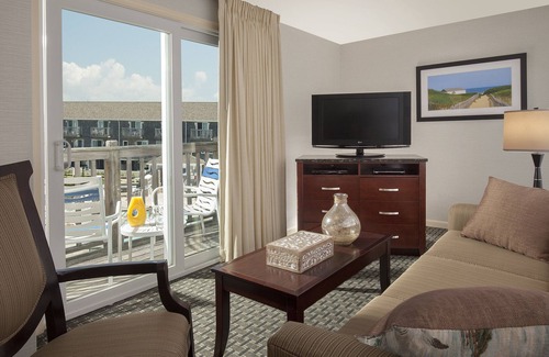 South Yarmouth Hotel | Ocean Mist Beach Hotel & Suites