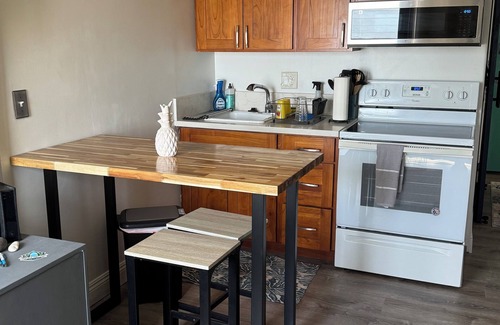 Makaha Condo | Ocean Oasis steps away w/private lagoon.
