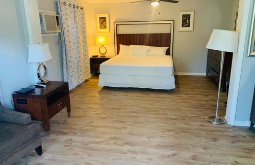 Sneads Ferry Hotel | Ocean One Inn