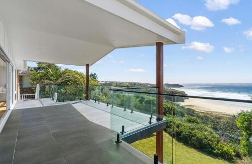 Ulladulla Apartment | Ocean Overlook - Rennies Beach holiday haven