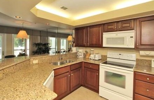 Palmetto Dunes Apartment | Ocean Palms Villas at Port Royal Resort