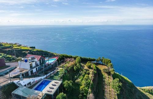 Faja da Ovelha House | Ocean Panorama House by Homie