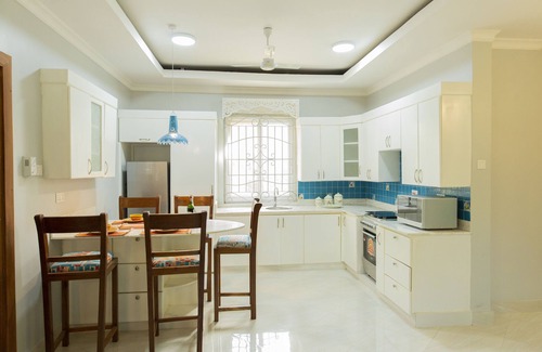 Dar es Salaam Condo | Ocean Pearl Luxury Stay