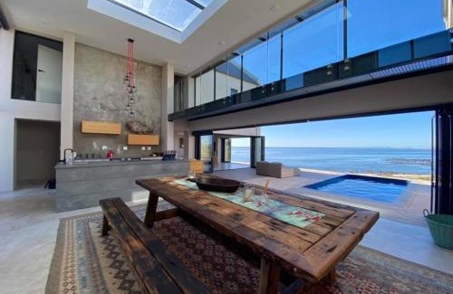 St. Helena Bay Villa | Ocean pearl seafront villa