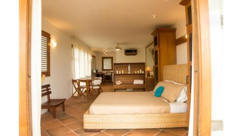Punta Mala Apartment | Ocean Properties ApartHotel and Villas