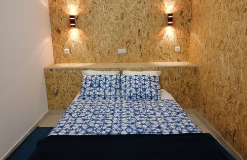 Funchal House | Ocean's 7 - Lagos Guest House